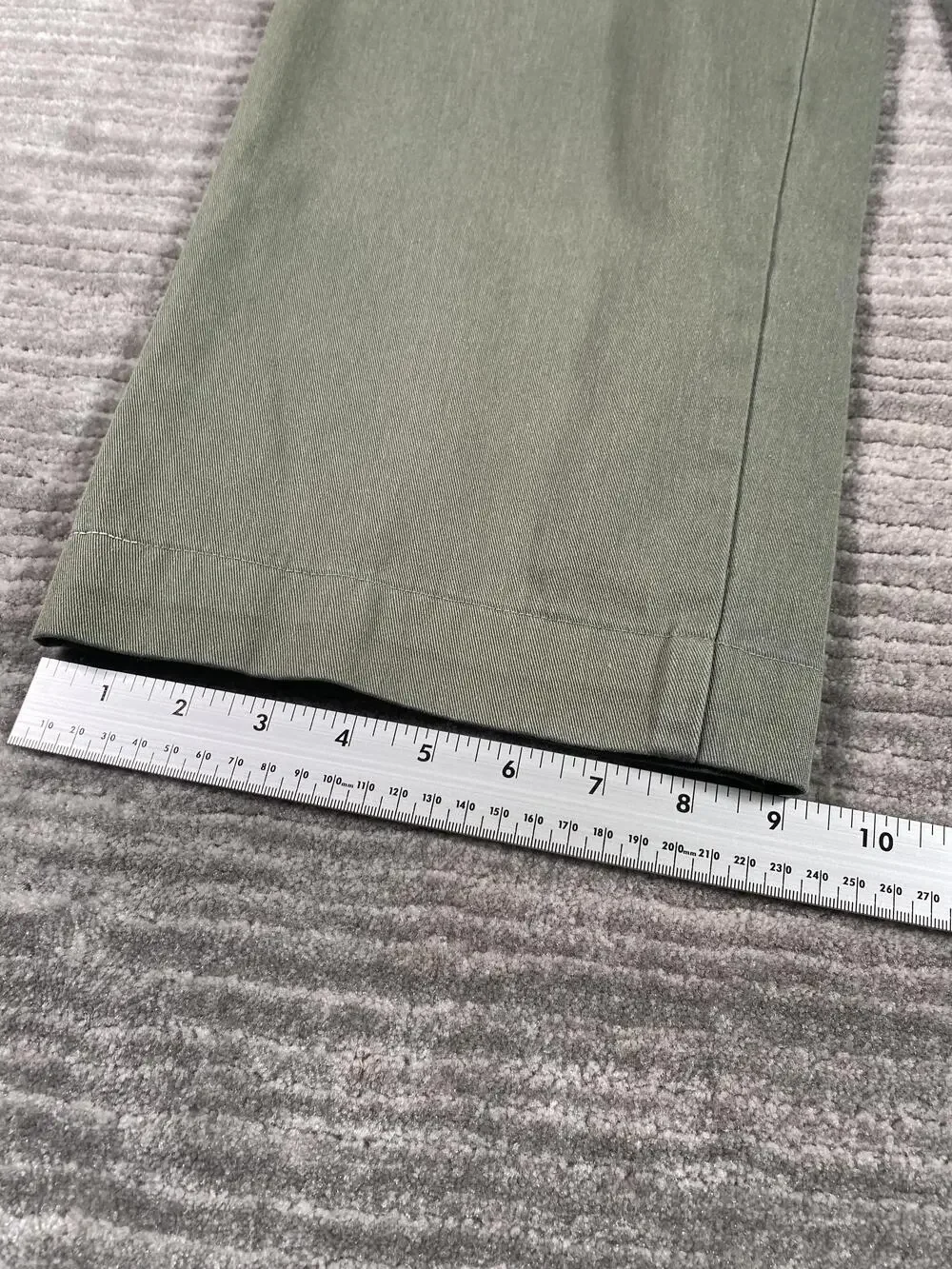 Jesse James Pants Mens 33x32 (fits 33x27) Green Chino Relax Straight Industrial